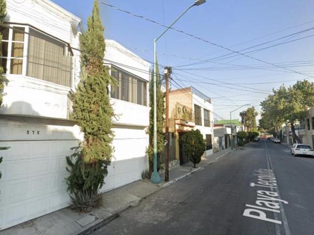 Casa en venta en Reforma Iztaccíhuatl Sur | Playa Tecolutla Cerca de Calz. de Tlalpan y Plutarco