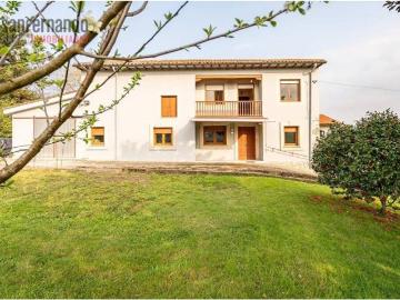 Casa en Venta en Reocín