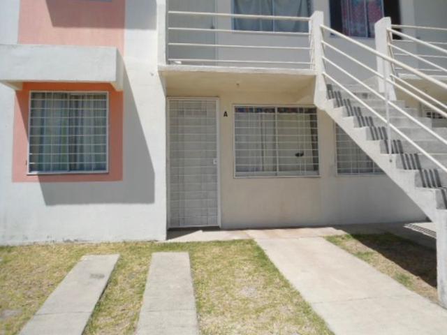 Casa en venta en Renaceres, ingreso controlado