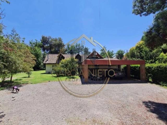 Casa en Venta en Rengo 6 dormitorios 4 baños