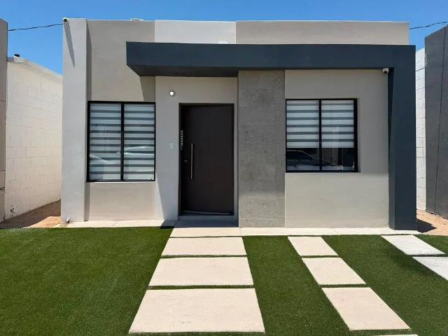 Casa en Venta en Reserva Prado, Mexicali: Ubicación Privilegiada en Comunidad Ce