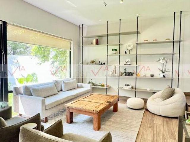 Casa en venta en Residencial Olinca