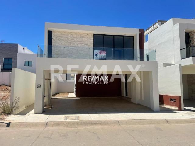 CASA EN VENTA EN ALTABRISA RESIDENCIAL