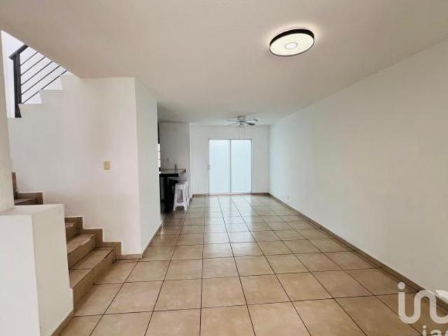 CASA EN VENTA EN RESIDENCIAL BUGAMBILIAS, SOLEDAD, PRECIO DE OPORTUNIDAD