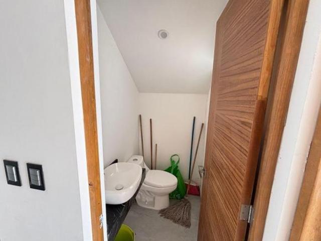 Casa en Venta en Residencial Campo Azul en San Luis Potosi con Roof
