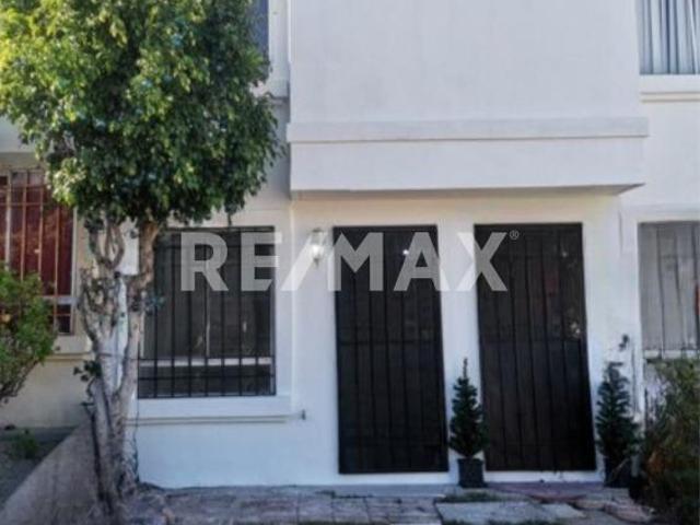 CASA EN VENTA EN RESIDENCIAL CEDROS SEGUNDA SECCION TIJUANA