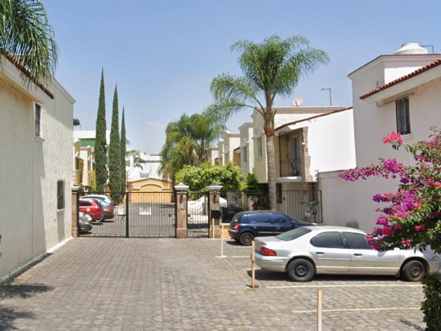 Casa en venta en Residencial del Valle, Zapopan, Jalisco
