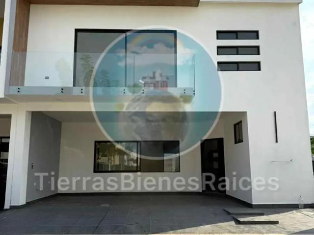 Casa en VENTA en RESIDENCIAL HACIENDAS SANTORINI!