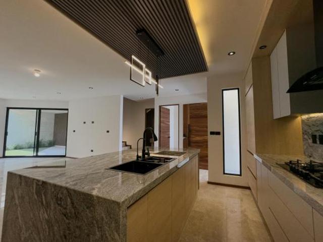 Casa en venta en Residencial San Angel V