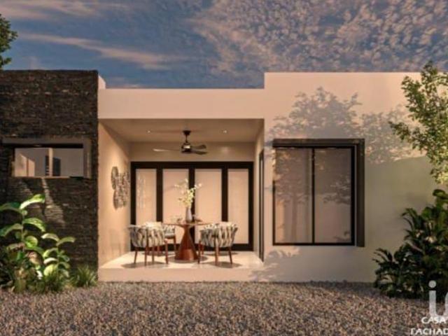 Casa en Venta en Residencial Tagora Conkal Yucatán