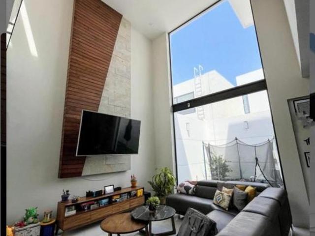 Casa en Venta en Residencial Tamarindos al Norponiente de la Ciudad de Aguascalientes