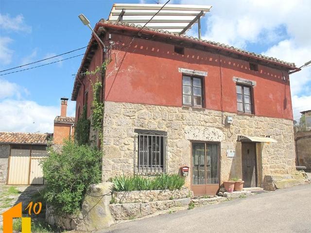 Casa en venta en Revillarruz. Casa Independiente en Humienta Burgos. Casas.