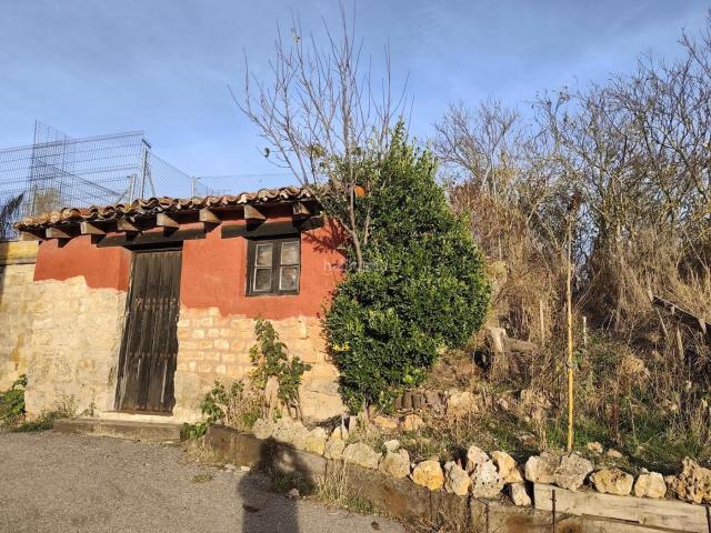 Casa en venta en Revillarruz. Casas.