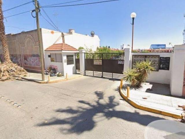 Casa en venta en Rey Carlos V, Lomas de Santiago del Rio, San Luis Potosí, CLG