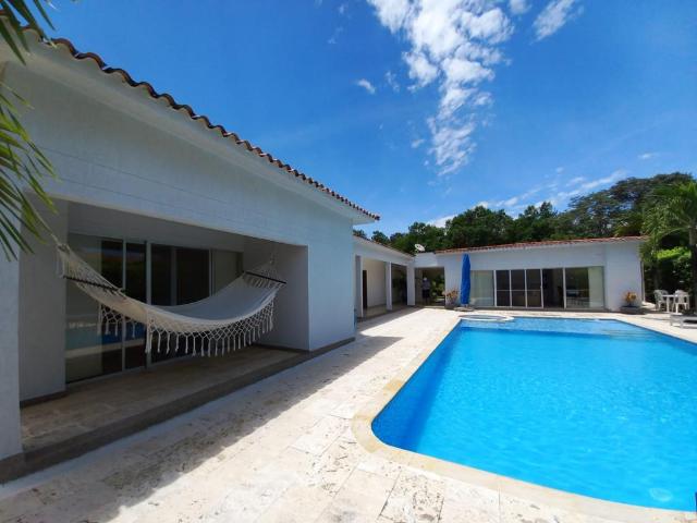 Casa En Venta En Ricaurte En Ricaurte V215855