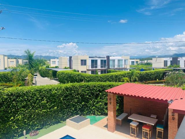 Casa En Venta En Ricaurte En Ricaurte V340394