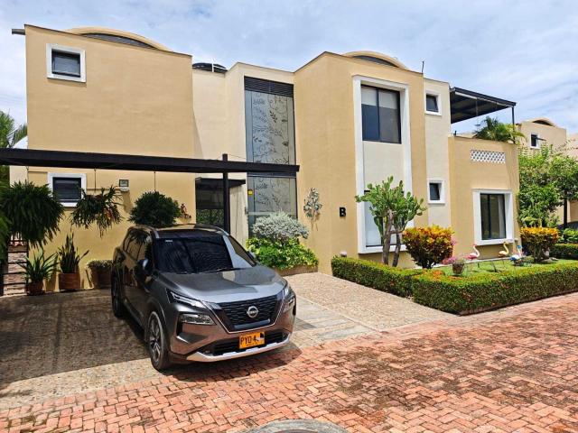Casa En Venta En Ricaurte En Ricaurte V349412