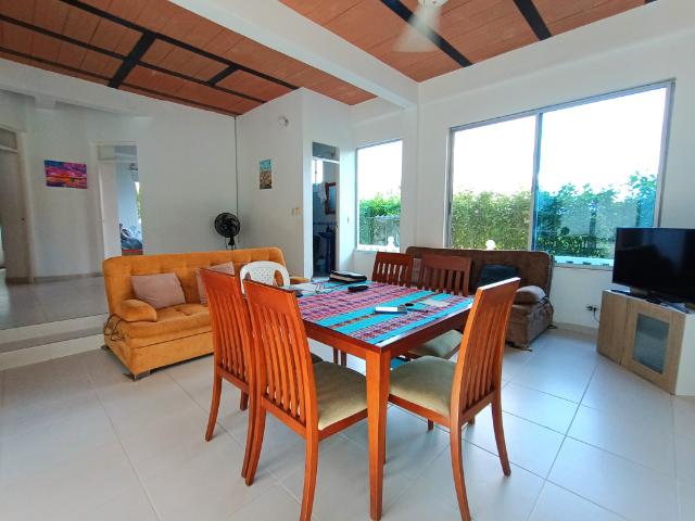 Casa En Venta En Ricaurte En Ricaurte V351208