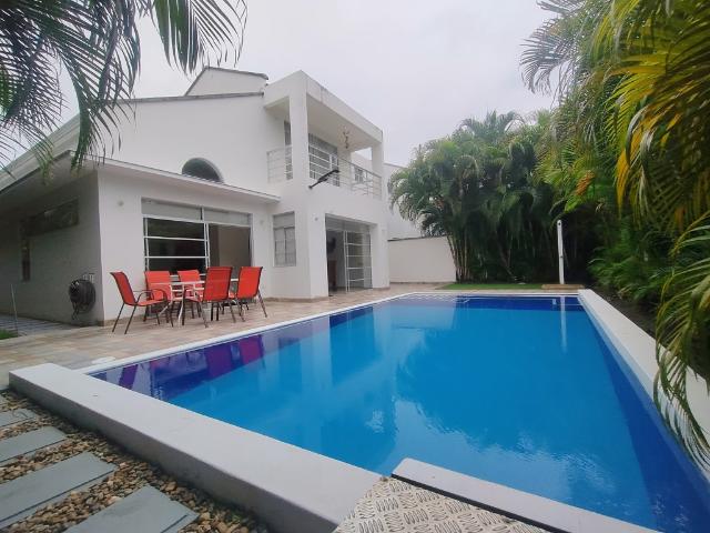 Casa En Venta En Ricaurte En Ricaurte V375337