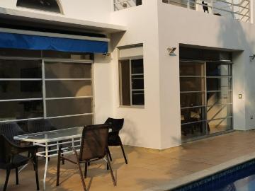 Casa En Venta En Ricaurte En. V207997