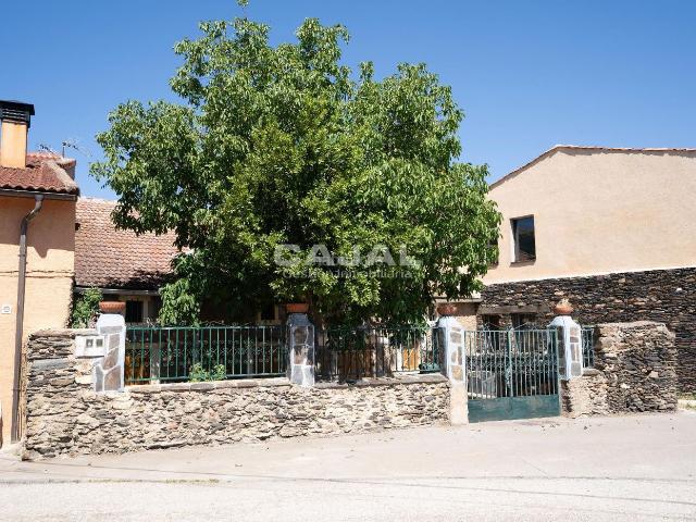 Casa en venta en Riaza. en Riaza. Casas.