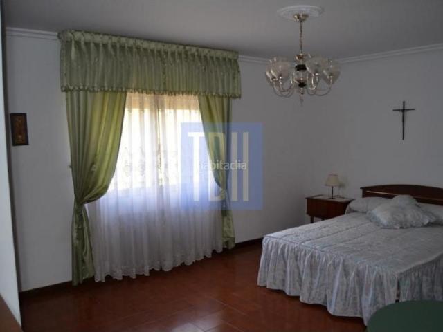 Casa en venta en Ribadavia. Chalet en venta en A Foz Ribadavia. Casas.