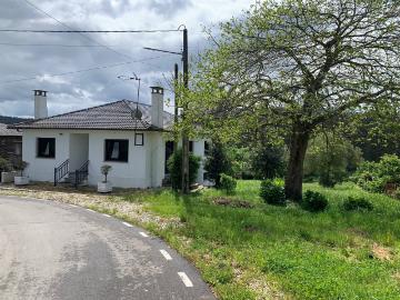 Casa En Venta En Ribadeo 200m² Ribadeo
