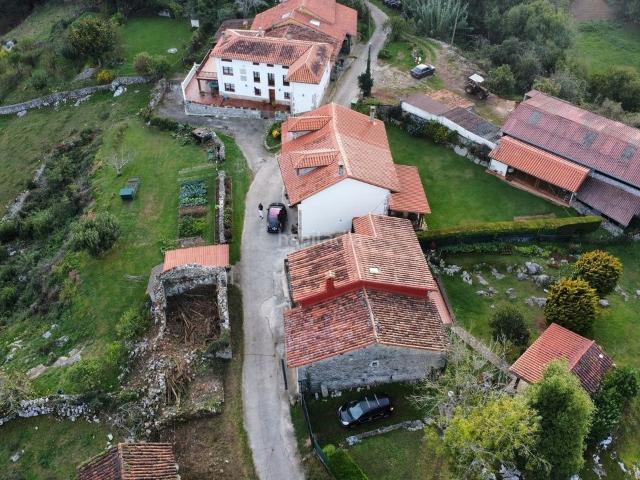 Casa en venta en Ribadedeva. 2 CUADRAS EN ANDINAS, INVERSION O PARA DISFRUTAR DE LA NATURALEZA. Casas.