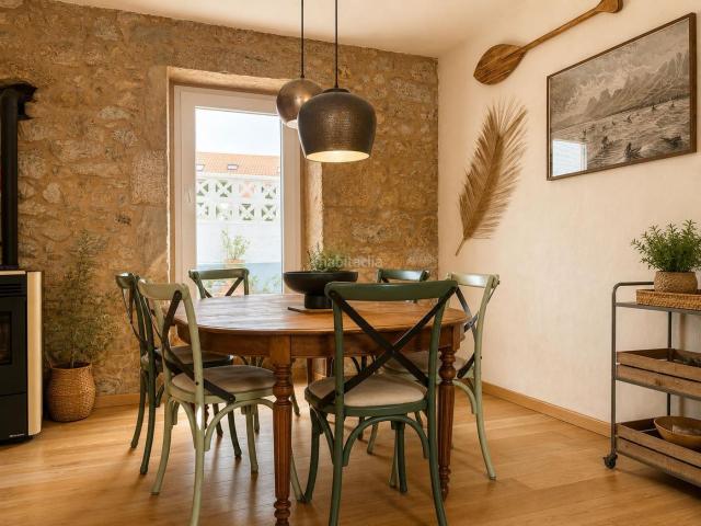 Casa en venta en Ribeira, Corrubedo. Se vende casa reformada en Corrubedo. Casas.