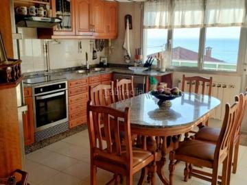 Casa en venta en Ribeira, Castiñeiras. Casa en Ribeira. Casas.