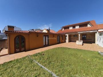 Casa en venta en Ribeira, Santa Uxía de Ribeira. Casas.