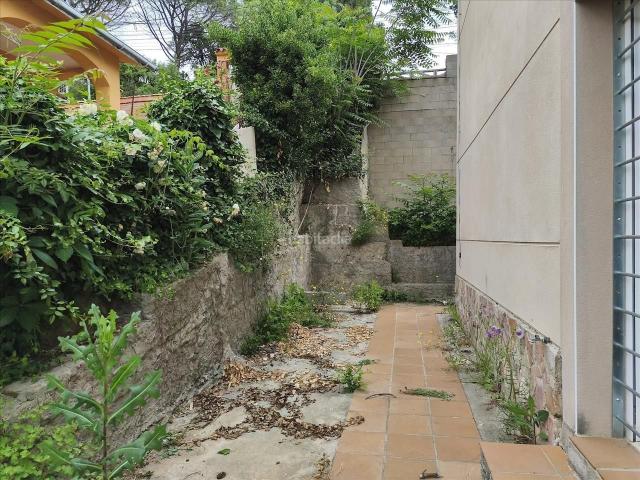 Casa en venta en Riells i Viabrea. CASA 4 HABITACIONES, 213 M2, EN JUNIOR PARK, RIELLS I VIABREA. Casas Riells i.