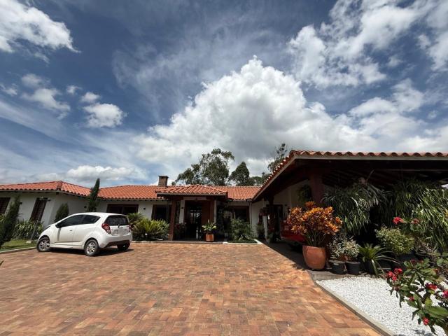 Casa En Venta En Rionegro En Centro V316221