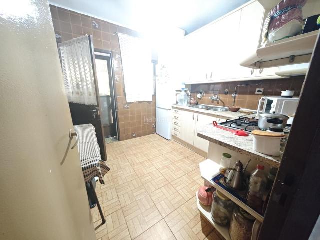 Casa en venta en Riolobos. Casa de 171m2 con parcela de más de 1000 metros cuadrados. Casas.