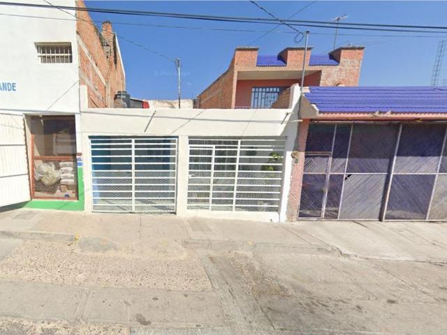 Casa en venta en Rincón de Romos Centro, Rincón de Romos, Aguascalientes
