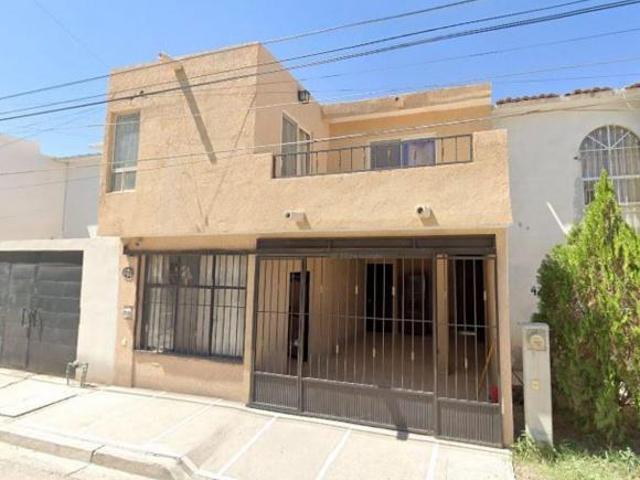 CASA EN VENTA EN RINCON DE SAN ANTONIO GOMEZ PALACIOS DURANGO