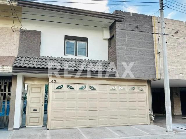 CASA EN VENTA EN RINCÓN LA ROSITA