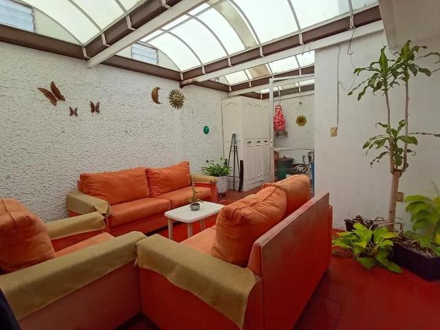 Casa en Venta en Rinconada Coapa 2da Secci?n con Terraza
