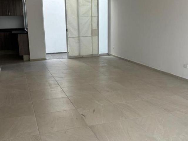 CASA EN VENTA en Rinconada Cuatlancingo
