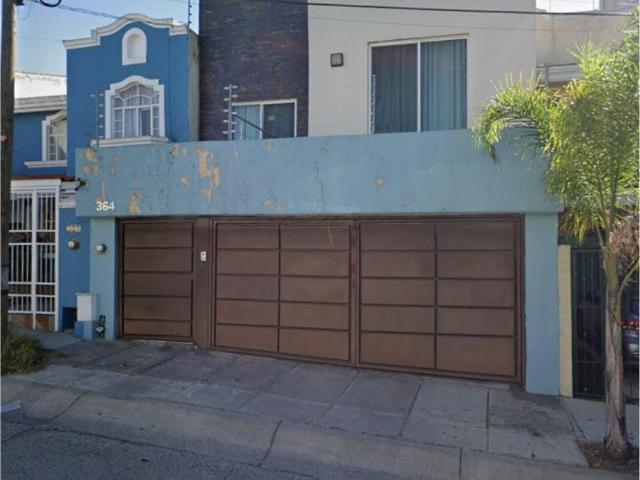 Casa en venta en Rinconada de los Novelistas, Zapopan, Jalisco