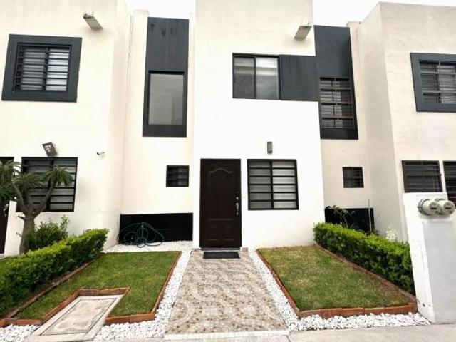 CASA EN VENTA EN RINCONES DEL MARQUES QUERETARO GAA