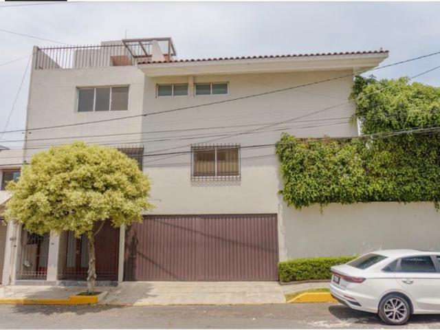 Casa en Venta en rincones del Pedregal, en Tlalpan