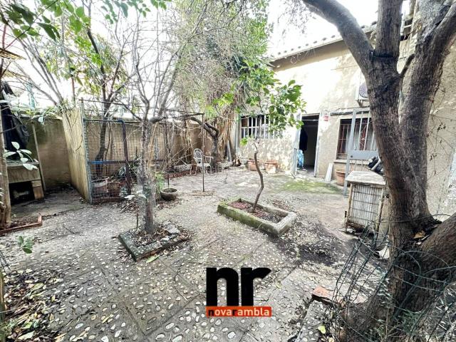 Casa en venta en Ripollet, Sant Andreu Gassó Vargas. Casa para reformar en venta en Sant Andreu. Casas.