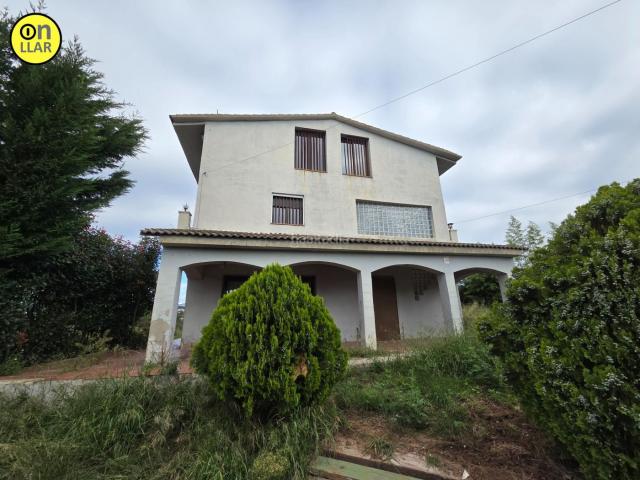 Casa en venta en Riudarenes. Vivienda en venta en c. romani, 10, Riudarenes, Girona. Casas.