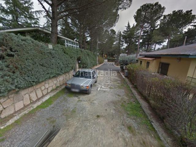 Casa en venta en Robledo de Chavela. INMUEBLE SIN POSESION Y SIN ACCESO AL INTERIOR. INMUEBLE SIN POSESION Y SIN ACCESO AL INTERIOR. Casas Robledo de.