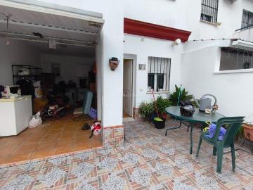 Casa en venta en Ronquillo El. CHALET PAREADO EN EL RONQUILLO SEVILLA. Casas Ronquillo.