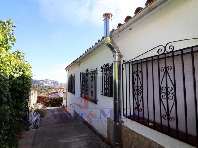 Casa en venta en Roses, Nord Costa Brava. Casa con piscina y vista al mar en Mas Fumats, Roses. Casas.