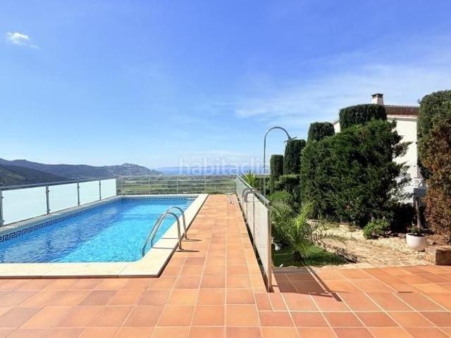 Casa en venta en Roses, Nord Costa Brava. VILLA PANORÁMICA CON VISTAS AL MAR, PISCINA PRIVADA Y GRAN JARDÍN EN MAS FUMATS. Casas.