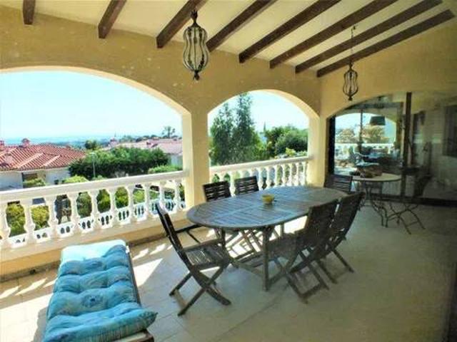Casa en Venta en Roses