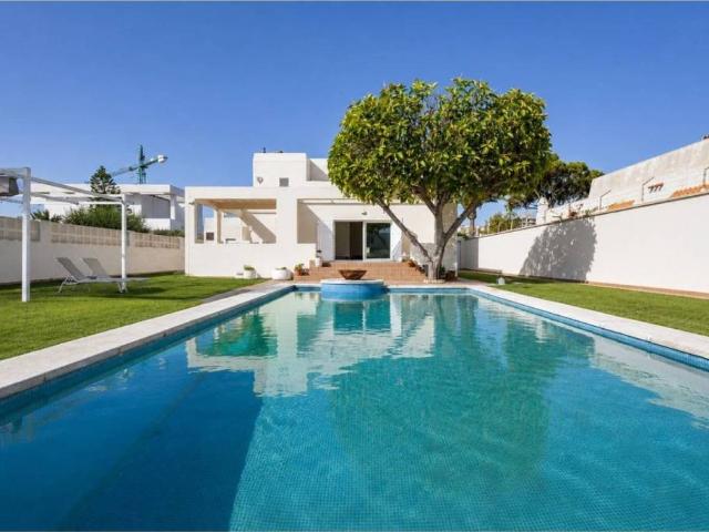 Casa en Venta en Roquetas de Mar